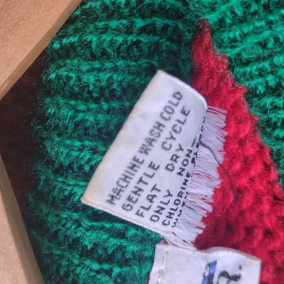 Vintage nutcracker ugly Christmas sweater - Picture 8 of 11